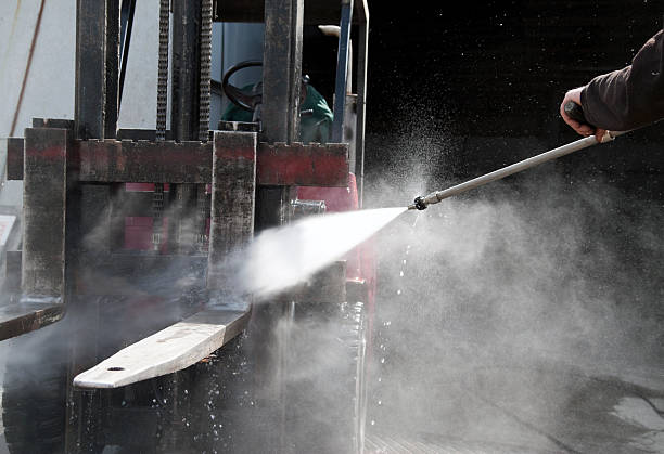 Best Heavy Equipment Washing  in Medicine Lodge, KS